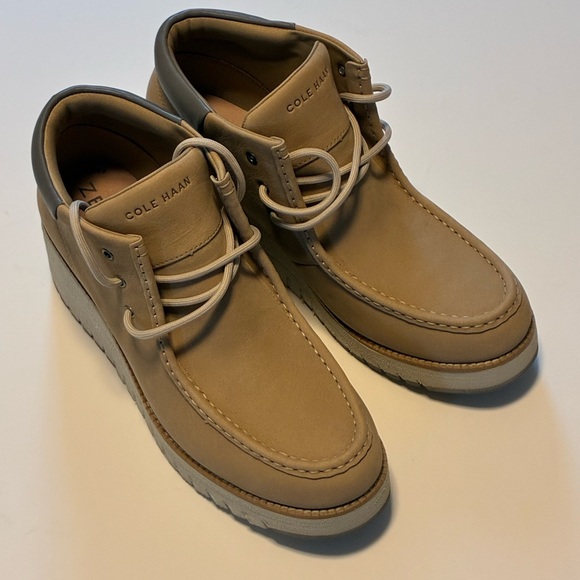 Cole Haan Men's Chukka Boots in Tan Leather - Picture 1 of 9